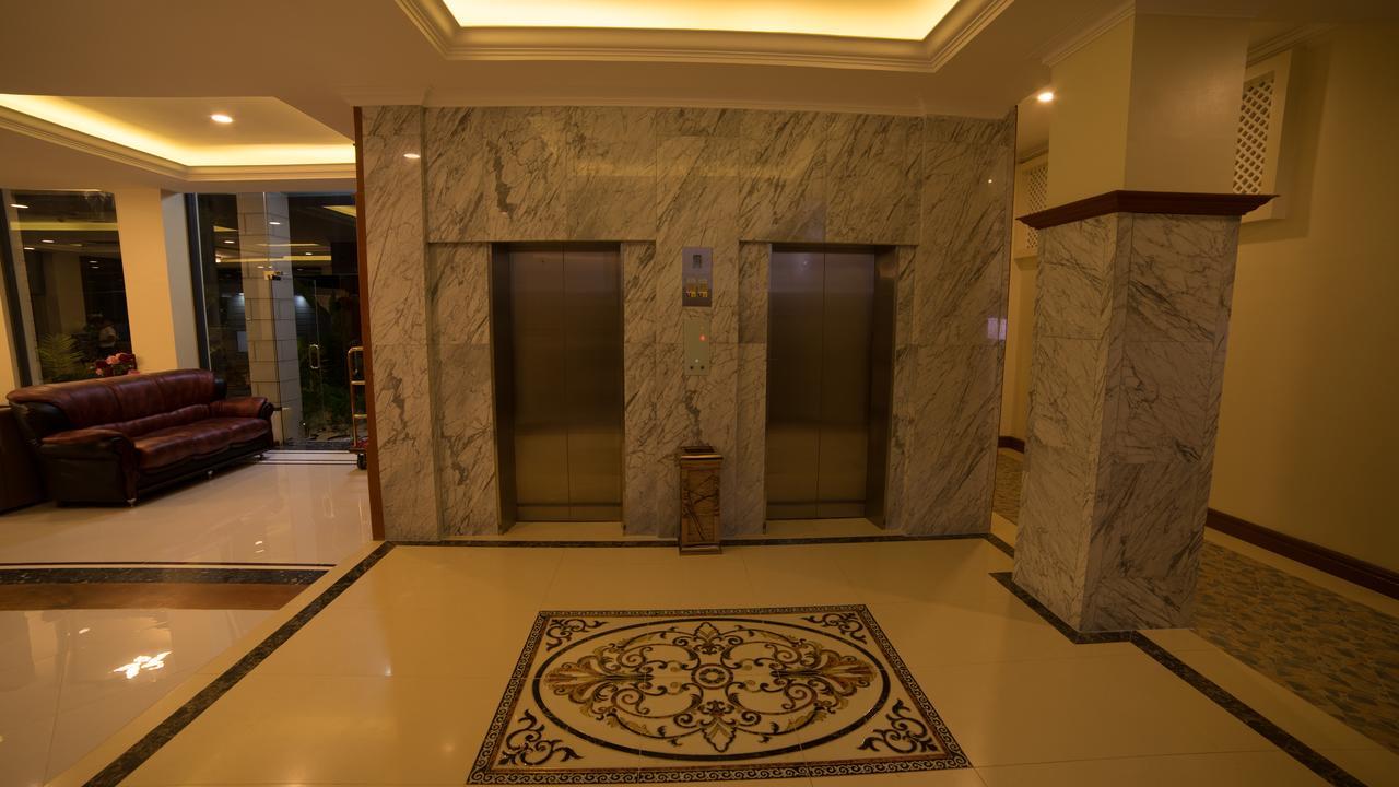 Win Unity Hotel 曼德勒 外观 照片
